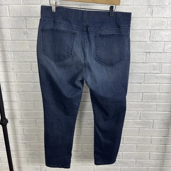 NYDJ Pull On Ankle Jeans Straight Leg Womens Size 14 Dark Wash Minimalist - Picture 3 of 11